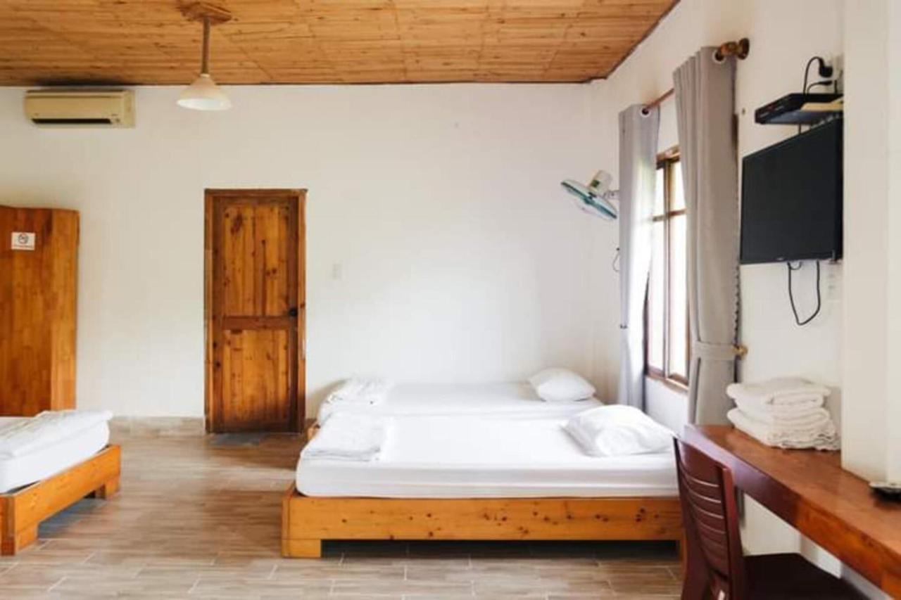 Villa Dao Hoa Vang Cam Ranh - Venuestay Bagian luar foto