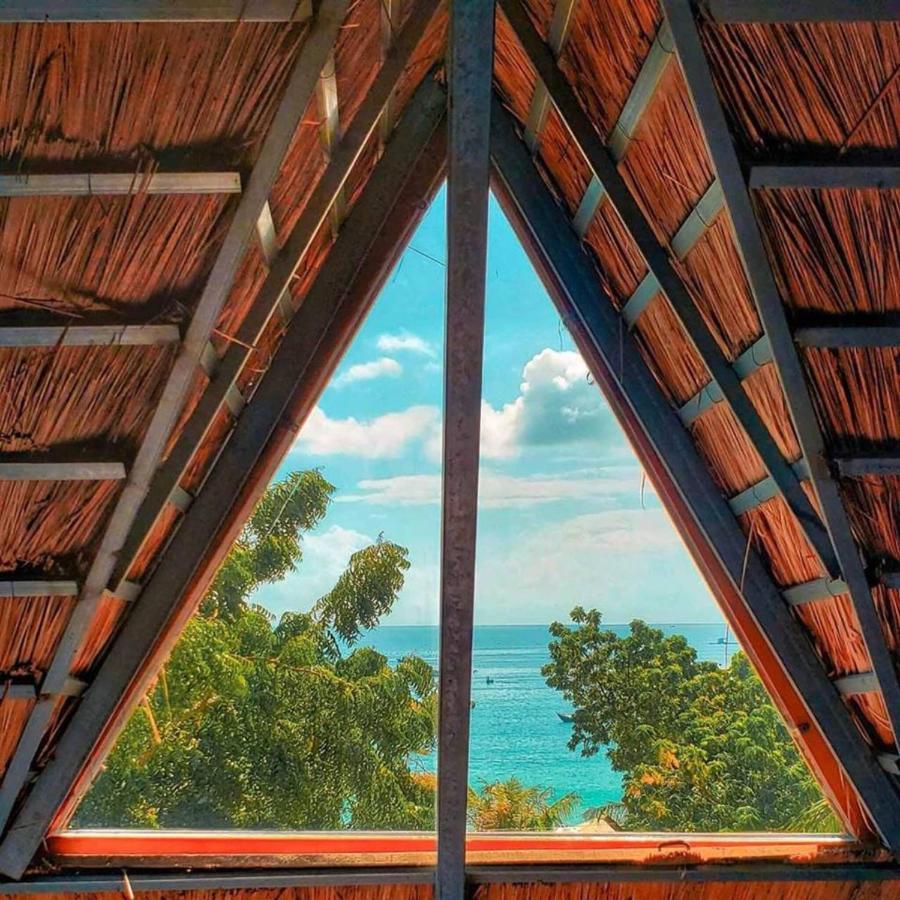 Villa Dao Hoa Vang Cam Ranh - Venuestay Bagian luar foto