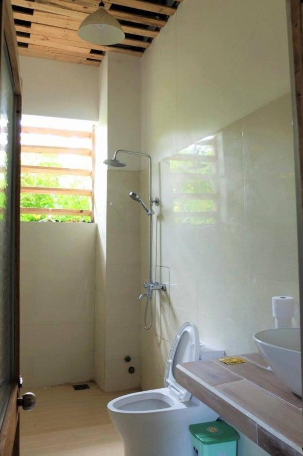 Villa Dao Hoa Vang Cam Ranh - Venuestay Bagian luar foto
